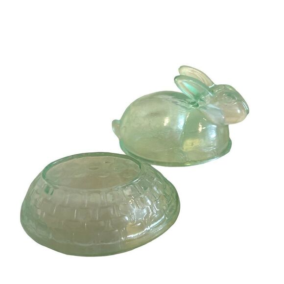 LE Smith Green Glass Bunny Rabbit On A Nest Covered Candy Dish - Picture 7 of 12